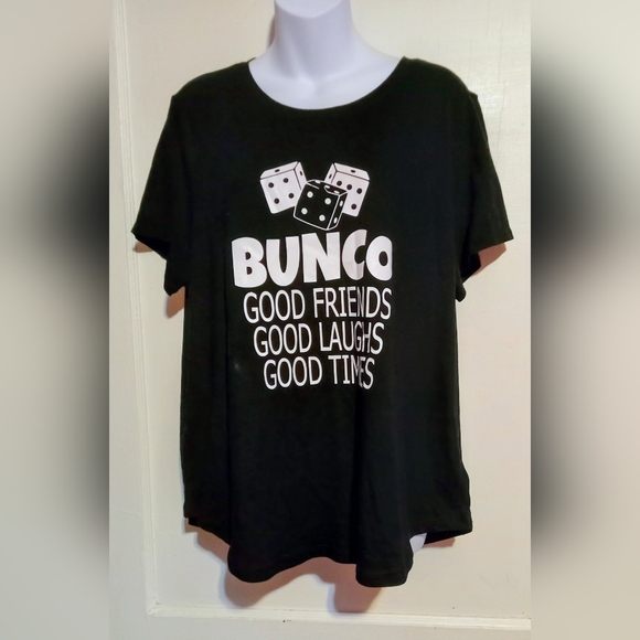 Old Navy Tops - 🛍️ BUNDLE ONLY 🛍️NWT Old Navy Black Bunco Graphic T-Shirt